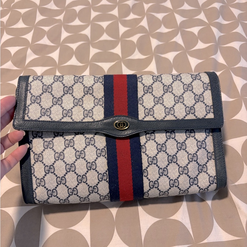 Gucci navy Sherry line clutch bag - Picture 1 of 4